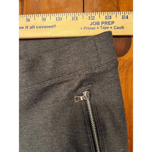 Gap women's gray pull-on pants size Small zipper details - Picture 6 of 8